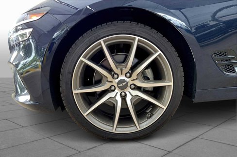 Used 2023 Genesis G70 2.0T image 9