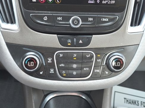 Used 2020 Chevrolet Malibu LT image 20