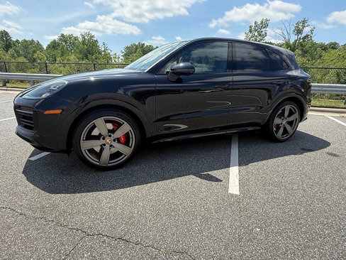 Used 2022 Porsche Cayenne GTS image 17