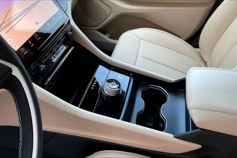 New 2025 Jeep Grand Cherokee Limited image 10