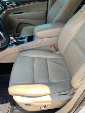 Used 2017 Jeep Grand Cherokee Limited image 10