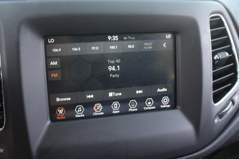 Used 2021 Jeep Compass Sport image 23