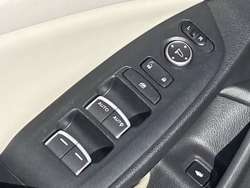 Used 2018 Honda Accord LX image 19