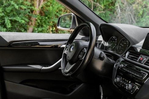 Used 2018 BMW X1 xDrive28i image 21