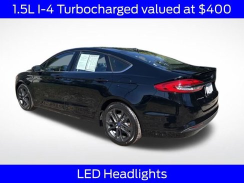 Certified 2018 Ford Fusion SE w/ Equipment Group 201A image 5
