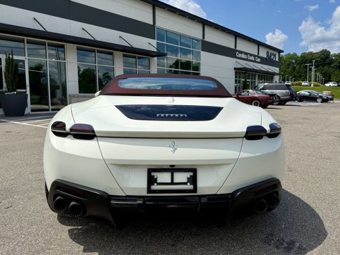 Used 2025 Ferrari Roma Spider image 9