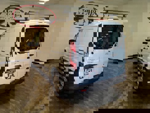Used 2017 Ford Transit Connect XL image 11