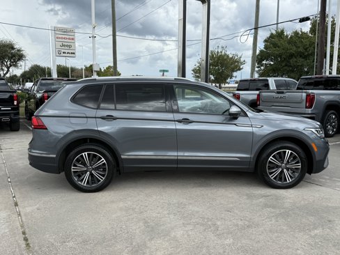 Used 2024 Volkswagen Tiguan Wolfsburg Edition image 3