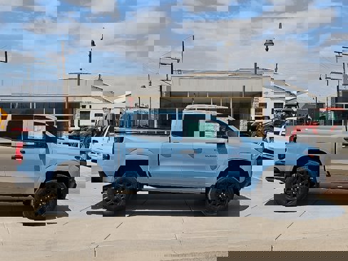 New 2025 Chevrolet Colorado W/T w/ WT Custom Package image 5