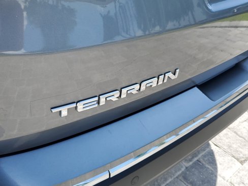 Used 2019 GMC Terrain SLT w/ Preferred Package image 9