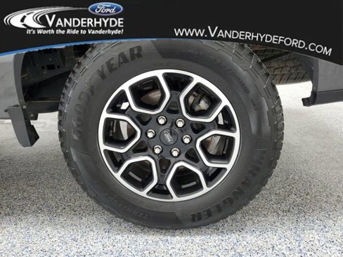 Used 2021 Ford F150 XLT w/ Equipment Group 302A High image 5