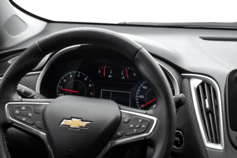 Used 2021 Chevrolet Malibu RS image 28