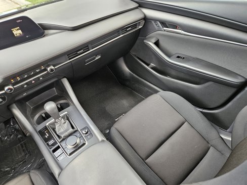 Used 2021 MAZDA MAZDA3 Sedan image 17