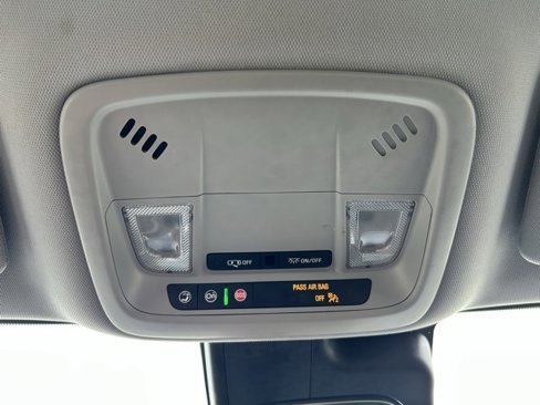 Used 2023 Chevrolet Malibu LT image 16
