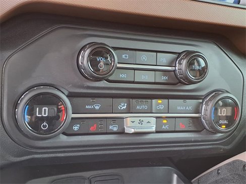 Certified 2024 Ford Bronco Outer Banks image 7