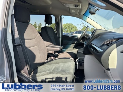Used 2017 Dodge Grand Caravan SE w/ Power Window Group image 21