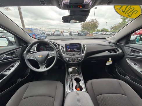 Used 2021 Chevrolet Malibu LT image 18