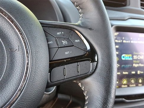 Used 2021 Jeep Renegade Latitude image 23