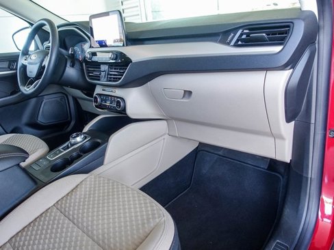 Used 2022 Ford Escape SE w/ Convenience Package image 6