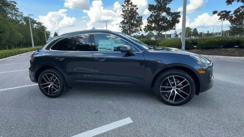 New 2025 Porsche Macan image 9
