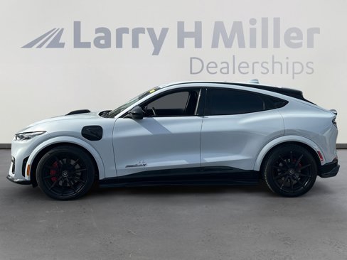Used 2021 Ford Mustang Mach-E GT image 2