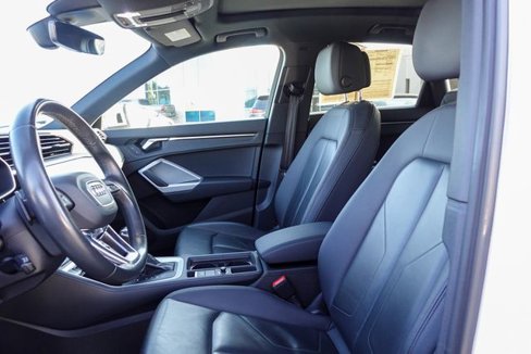 Used 2023 Audi Q3 2.0T Premium image 13