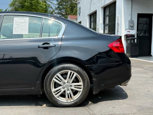 Used 2013 INFINITI G37 x Sedan w/ Premium Pkg image 40