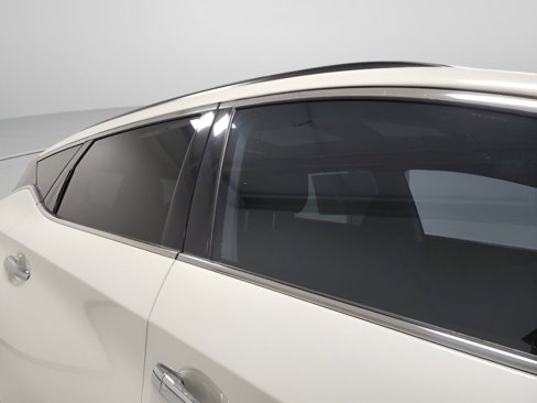 Used 2019 Nissan Murano SV w/ Premium Package image 15