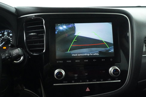 Used 2020 Mitsubishi Outlander SEL image 26