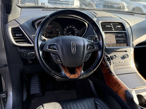 Used 2017 Lincoln MKX Select w/ Select Plus Package image 7