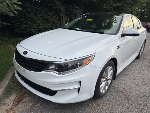 Used 2018 Kia Optima EX w/ Premium Package image 7