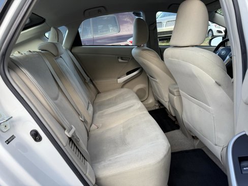Used 2010 Toyota Prius Two image 11
