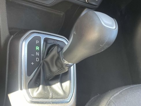 Used 2022 Jeep Renegade Latitude w/ Sun/Sound Group image 23