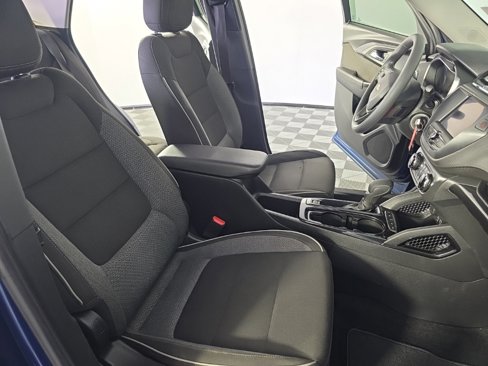 Used 2021 Chevrolet TrailBlazer LS image 33