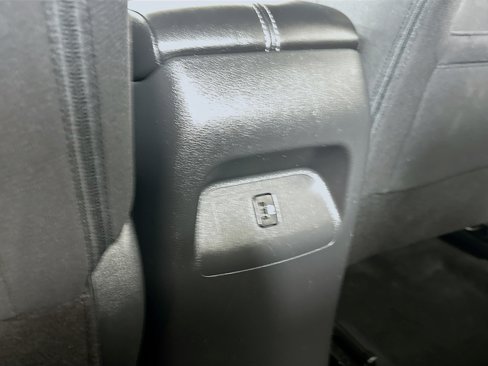 Used 2022 Nissan Sentra SV image 24