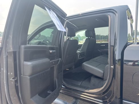 Used 2022 Chevrolet Silverado 2500 LTZ w/ LTZ Plus Package image 32