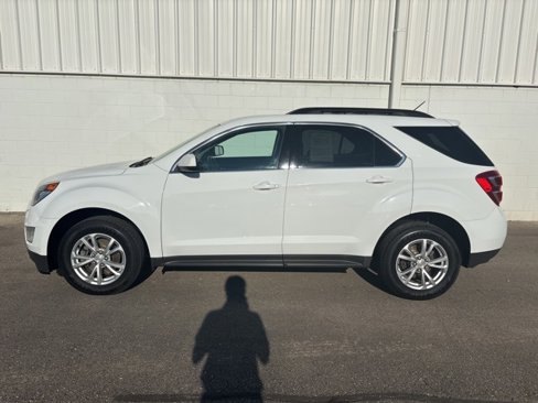 Used 2017 Chevrolet Equinox LT w/ Convenience Package image 2