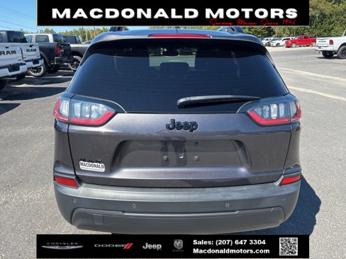 Used 2021 Jeep Cherokee Latitude Plus image 7