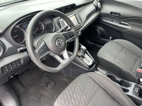 Used 2021 Nissan Kicks S image 10