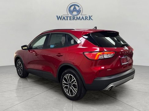 Used 2020 Ford Escape SEL image 3