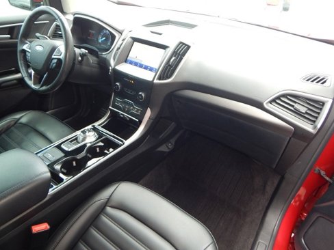 Used 2020 Ford Edge SEL w/ Convenience Package image 16