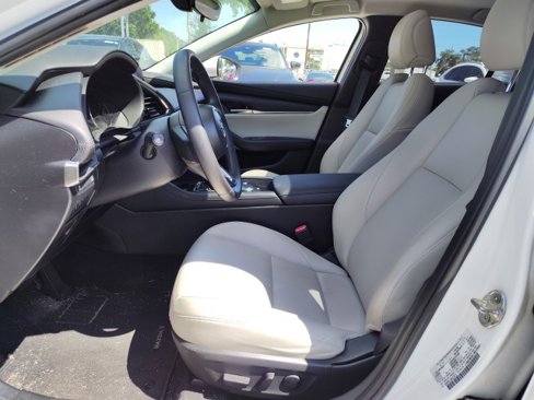 Used 2022 MAZDA MAZDA3 s image 13