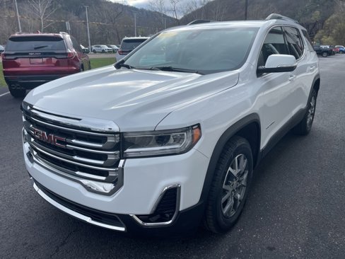 Used 2023 GMC Acadia SLT image 17