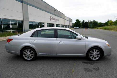 Used 2005 Toyota Avalon XL image 8