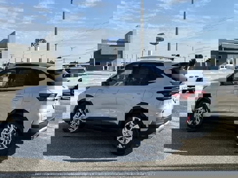 New 2025 Ford Escape Active image 7
