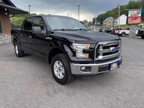 Used 2017 Ford F150 XLT w/ Trailer Tow Package image 11