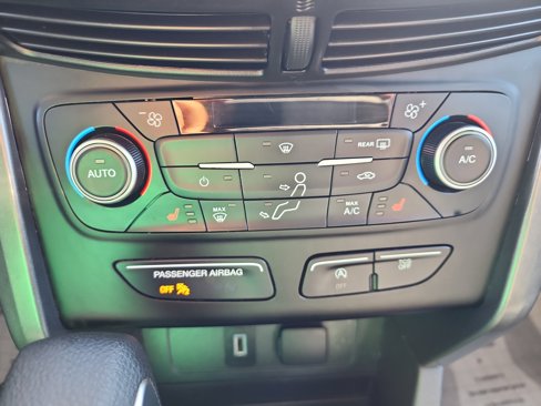 Used 2019 Ford Escape SE image 15