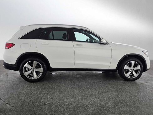 Used 2022 Mercedes-Benz GLC 300 image 3