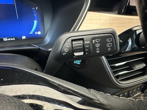 Certified 2021 Ford Escape Titanium w/ Titanium Elite Package image 42