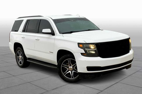 Used 2017 Chevrolet Tahoe LT image 2